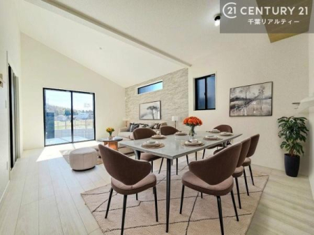 ���r���O �Ƌ��CG�p�[�X�ł��B�S�n�ǂ����r���O�͉Ƒ������R�ƏW�܂�܂��B�Ƒ��c�R�̎��Ԃ����������ł��B���Ƒ��ƁA����w�[���������Ԃ��߂��������ł��ˁB