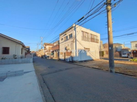 �O�ʓ��H�܂ތ��n�ʐ^ ���ӊ���A���q�l�̂���]�ɍ������������ꏏ�ɂ��ē���v���܂��B�Z��[���A�h�o�C�U�[�ɂ�邲���k������܂��B���Ђ͂��₢���킹�ɑ��Ή����܂��I���҂������܂���I