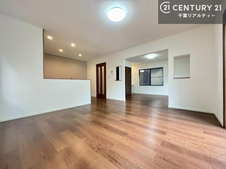 ���r���O �L�X�_�C�j���O�X�y�[�X�I������肨�H���B�΂��������y�������Ԃ��߂����܂��B���X�̔���������܂��I