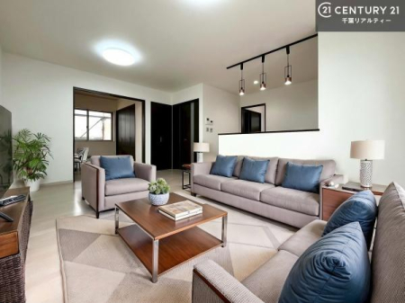 ���r���O �Ƌ��CG�p�[�X�ł��B�D�����z���܂肪���r���O����ł���ċ��S�n�̗ǂ���Ԃ����o���Ă���܂��I
���R�ƉƑ����W����b��������S�n�悢��ԁI