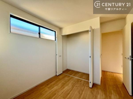 �m�� ���[���������肠��̂ŉƋ�̔z�u�����₷���A���C�t�X�^�C���ɍ��킹����������肪�\�ł��B