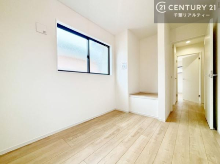 �m�� ���[�X�y�[�X�����Ă��܂��I�������X�b�L�����ڂ��鎖���ł��܂��ˁB
�Ƌ��I�΂Ȃ��V���v���ȃf�U�C���ׁ̈A�Ƌ��I�΂����C�ɓ���̋�ԍ�肪�ł������ł��ˁB