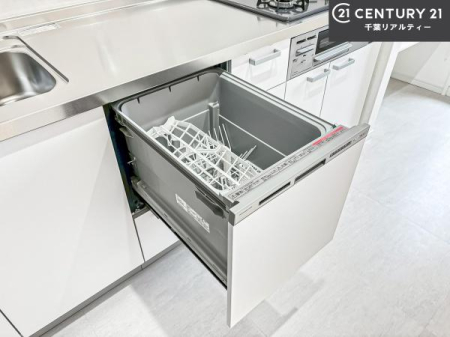 �L�b�`�� �H��@�t���I�Z��������~��͎�r��h�~�Ƃ��đ劈�􂵂܂��I�r���g�C���d�l�Ȃ̂ŁA�ꏊ����炸�����X�y�[�X���L���g���Ď�ۂ悭��Ƃ��o���܂��I