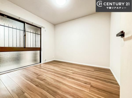 �q������ �|���o�������Ȃ��������́A���q�l�̂������Ƃ��Ă����S�ł��I
���[�X�y�[�X���[�����Ă���̂ŎU�炩�������������T�b�ƕЕt�����܂��I