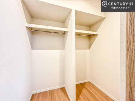 ���[ ���[�X�y�[�X���ŁA�X�b�L���ƕЂÂ����܂��ˁI