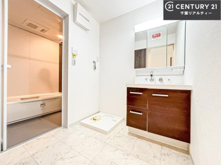 ���ʑ�E���ʏ� �g�Ȃ�𐮂�����ʏ��́A���������厖�ł��I������̐������̂��镵�͋C�����o�I�C�����悭���g�����������܂��B