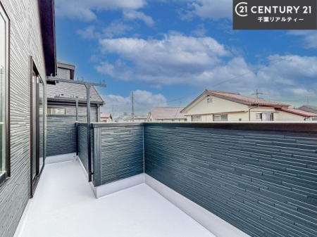 �Z�˂���̒��]�ʐ^ ���]�ǍD�ȃo���R�j�[�B���V�C�̂������ɂ̓o���R�j�[�ւłă��t���b�V������̂������ł��ˁI