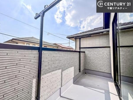 �o���R�j�[ �z������ǍD�ȃo���R�j�[�ł��I���ꂽ���ɂ͐�������n����J���I�Ȏ��Ԃ��y���߂܂��B
