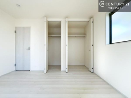 ���[ ���[�X�y�[�X�[�����Ă��܂��I�}�Ȃ��q�l�����q���Ă��U�炩�������������T�b�ƕЕt�����܂��I�������̃X�y�[�X�����܂��Ƃ肠�邨���������o���邱�Ƃ��o���܂��I