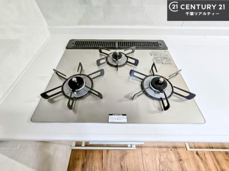 �L�b�`�� �R�����͎O������̂ł������̓����i�s���ł��܂��B
�������O�����t���ł��B�����X�y�[�X���L�X���Ă���׍�Ƃ����₷���I�g�����肪�ǂ��V�X�e���L�b�`���ł��I