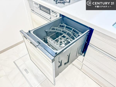 �L�b�`�� �H��@�t���I�Z��������~��͎�r��h�~�Ƃ��đ劈�􂵂܂��I�r���g�C���d�l�Ȃ̂ŁA�ꏊ����炸�����X�y�[�X���L���g���Ď�ۂ悭��Ƃ��o���܂��I