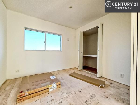 �a�� ���r���O�Ɨאڂ����a���ł��I�Ǝ��̋x�e�X�y�[�X��L�b�Y�X�y�[�X�Ƃ��Ċ��p����̂��悳�����ł��ˁI
�a���̎g�����͖�����I