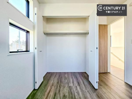 ���[ ���[�X�y�[�X�[�����Ă��܂��I�}�Ȃ��q�l�����q���Ă��U�炩�������������T�b�ƕЕt�����܂��I�������̃X�y�[�X�����܂��Ƃ肠�邨���������o���邱�Ƃ��o���܂��I