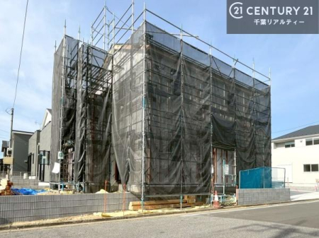 ���̑����n ���݌��z���B������͖��邭�J���I�ȃ��r���O��ŐV�ݔ��̃L�b�`���Ȃǉ��K�ȋ�Ԃ��L����܂��B�����������炱���g�V������炵�h�ւ̊��҂����܂�Z�܂��B�����������Ȃ����z���̗l�q���K���ł��B