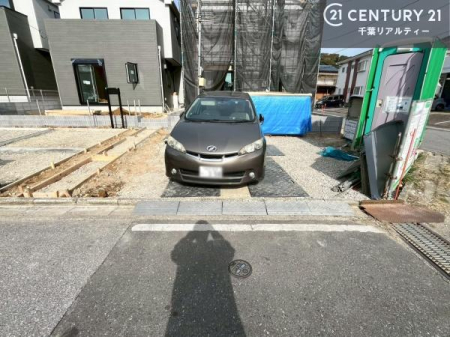 ���ԏ� ���ԃX�y�[�X��2�䕪����܂��I�Z�J���h�J�[�͂������A�o�C�N�⎩�]�ԂȂǂ��u���ꏊ�ɍ���܂���B