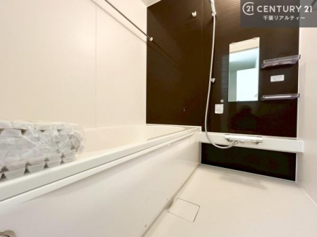 ���� �������������l�̕��͋C�̃o�X���[���́A�����o�Ă��ăo�X�^�C�����[���I
���d���撣���Ă��邲�J���ɂ��D�݂̓����̓����܂����āA�y����ł݂Ă͂������ł��傤���H