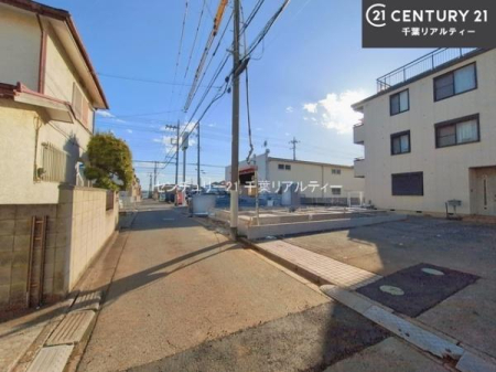 �O�ʓ��H�܂ތ��n�ʐ^ ���ӊ���A���q�l�̂���]�ɍ������������ꏏ�ɂ��ē���v���܂��B�Z��[���A�h�o�C�U�[�ɂ�邲���k������܂��B���Ђ͂��₢���킹�ɑ��Ή����܂��I���҂������܂���I