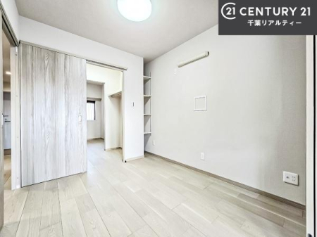 ���r���O�ȊO�̋��� ���[�X�y�[�X�����Ă��܂��I�������X�b�L�����ڂ��鎖���ł��܂��ˁB
�Ƌ��I�΂Ȃ��V���v���ȃf�U�C���ׁ̈A�Ƌ��I�΂����C�ɓ���̋�ԍ�肪�ł������ł��ˁB