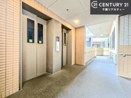 ���̑����p�� �G���x�[�^�[�����ŁA���X�̈ړ������K�B
�����̓��₨�ו��̑������ł��A�X���[�Y�ɂ��A��������܂��I