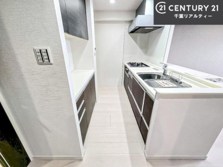 �L�b�`�� ���[�X�y�[�X���L�x�ŁA�����X�y�[�X���X�b�L���ƕЕt���Ђ�`�����p�ł��܂��I
���K�ɍ�Ƃ��ł��܂��I�����̗���������܂��I