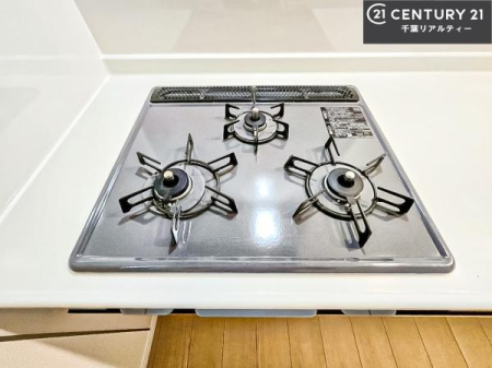 �L�b�`�� �R�����͎O������̂ł������̓����i�s���ł��܂��B
�������O�����t���ł��B�����X�y�[�X���L�X���Ă���׍�Ƃ����₷���I�g�����肪�ǂ��V�X�e���L�b�`���ł��I