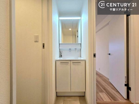 ���ʑ�E���ʏ� �g�Ȃ�𐮂�����ʏ��́A���������厖�ł��I������̐������̂��镵�͋C�����o�I�C�����悭���g�����������܂��B