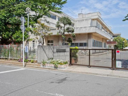 ���ӊ� �y���w�Z�z��t�s���s��̑䏬�w�Z�F2357m