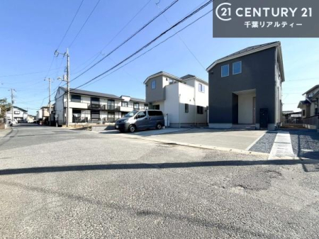 �O�ʓ��H�܂ތ��n�ʐ^ ���ӊ���A���q�l�̂���]�ɍ������������ꏏ�ɂ��ē���v���܂��B�Z��[���A�h�o�C�U�[�ɂ�邲���k������܂��B���Ђ͂��₢���킹�ɑ��Ή����܂��I���҂������܂���I