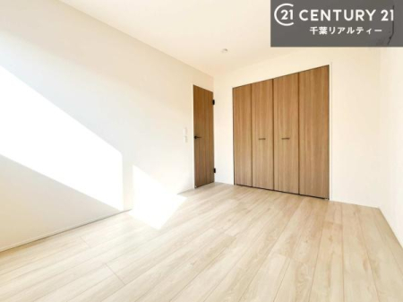 �Q�� �D���������������ޗm���́A���̖ڊo�߂��C�������ǂ������ł��ˁB���������Ԃ��������Ɖ߂������Ƃ��ł��܂��B�D�����F�����̃t���[�����O���ǂ�ȉƋ�ɂ��}�b�`���܂��I