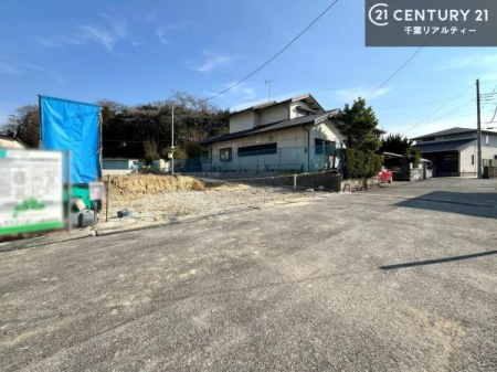 �O�ʓ��H�܂ތ��n�ʐ^ ���ӊ���A���q�l�̂���]�ɍ������������ꏏ�ɂ��ē���v���܂��B�Z��[���A�h�o�C�U�[�ɂ�邲���k������܂��B���Ђ͂��₢���킹�ɑ��Ή����܂��I���҂������܂���I