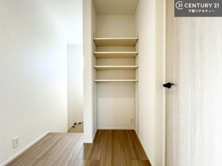 ���[ ���[�X�y�[�X�[�����Ă��܂��I�}�Ȃ��q�l�����q���Ă��U�炩�������������T�b�ƕЕt�����܂��I�������̃X�y�[�X�����܂��Ƃ肠�邨���������o���邱�Ƃ��o���܂��I