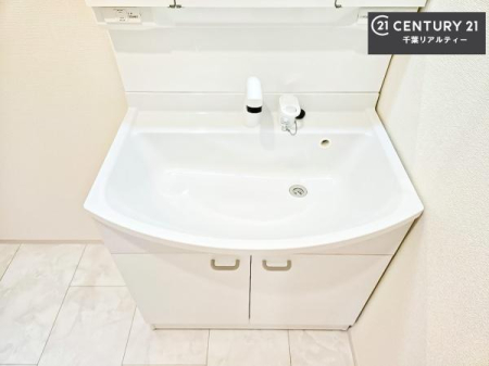 ���ʑ�E���ʏ� �[�����ʑ�{�E���́A�������˂ɂ����̂ł�����ꂪ�y�X�I���������ۂĂ܂��I
�L���C�Ȑ��ʏ��Ŏ��������̃��`�x�[�V�������オ��܂��ˁI