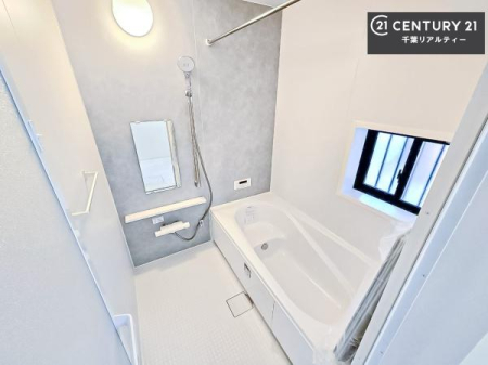 ���� �������������l�̕��͋C�̃o�X���[���́A�����o�Ă��ăo�X�^�C�����[���I
���d���撣���Ă��邲�J���ɂ��D�݂̓����̓����܂����āA�y����ł݂Ă͂������ł��傤���H