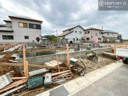 ���̑����n �{�����ɂ����������������������܂�����A�ǂ������C�y�ɂ��₢���킹���������B
�S���X�^�b�t���A���J�ɂ��ē��������܂��B