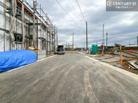 �O�ʓ��H�܂ތ��n�ʐ^ ���ӊ���A���q�l�̂���]�ɍ������������ꏏ�ɂ��ē���v���܂��B�Z��[���A�h�o�C�U�[�ɂ�邲���k������܂��B���Ђ͂��₢���킹�ɑ��Ή����܂��I���҂������܂���I