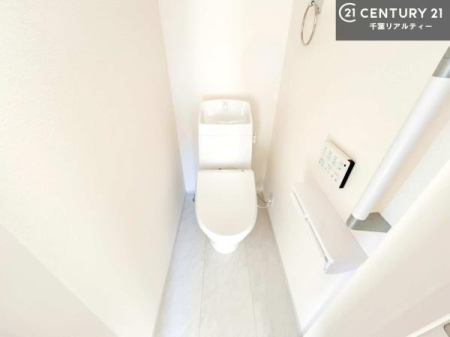 �g�C�� �������֍��ɂ��A�~��͕֍����g�����ł���̂ŗ₽���֍��ɍ��炸�ɍςފ������d�l�ł��I
