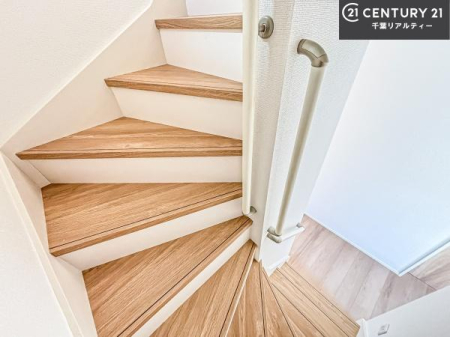 ���̑����� �K�i�͖��邭�萠������Ă��܂��B���q�l�₲�N�z�̕������S���Ă����p�����܂��ˁB