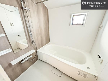 ���� 1���̔�����������Ɩ����Ă���闁���ł��B
�������̑f�G�ȃ����N�[�[�V�����ꏊ�ł��ˁB