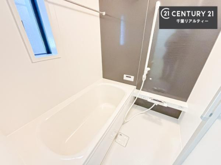 ���� �������������l�̕��͋C�̃o�X���[���́A�����o�Ă��ăo�X�^�C�����[���I
���d���撣���Ă��邲�J���ɂ��D�݂̓����̓����܂����āA�y����ł݂Ă͂������ł��傤���H