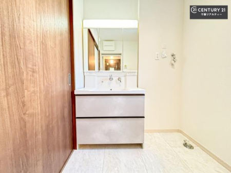 ���ʑ�E���ʏ� �[�����ʑ�{�E���́A�������˂ɂ����̂ł�����ꂪ�y�X�I���������ۂĂ܂��I
�L���C�Ȑ��ʏ��Ŏ��������̃��`�x�[�V�������オ��܂��ˁI