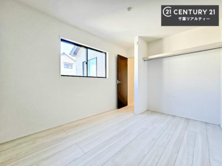 �q������ ���[�X�y�[�X����������m�ۂ���Ă��邽�߁A���������w�p�i���T�b�ƕЕt���A���ł��X�b�L���B
�Y��ȋ�Ԃ��ۂĂ܂��I