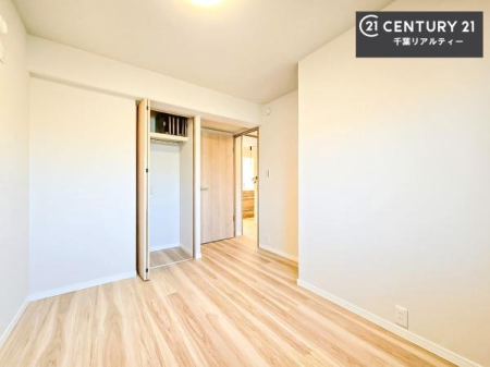 �q������ ���[�X�y�[�X����������m�ۂ���Ă��邽�߁A���������w�p�i���T�b�ƕЕt���A���ł��X�b�L���B
�Y��ȋ�Ԃ��ۂĂ܂��I