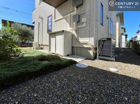 �� ��炵�ɗ]���ƐS�̂�Ƃ��^���Ă����g��h�Ƃ�����ԁB�l�G�܁X�̌i�F�ƂƂ��ɁA�����炵�����C�t�X�^�C�����y���߂܂��B
