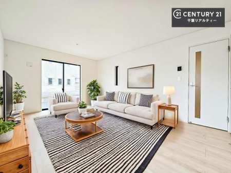 ���r���O �Ƌ��CG�p�[�X�ł��B�J�����̂���L�XLDK�I�\�t�@�[��_�C�j���O�e�[�u����u���Ă������ɂȂ�Ȃ��̂ŉ��K�ɉ߂����܂��I�R�~���j�P�[�V���������₷�����r���O�ł��I