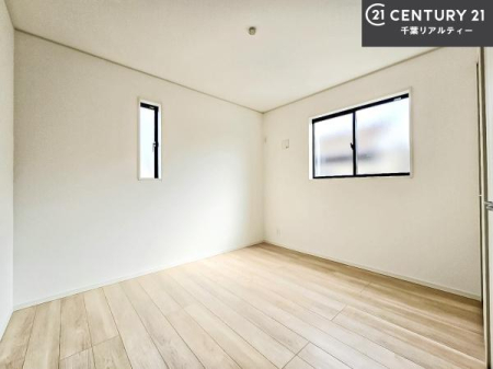 �q������ �|���o�������Ȃ��������́A���q�l�̂������Ƃ��Ă����S�ł��I
���[�X�y�[�X���[�����Ă���̂ŎU�炩�������������T�b�ƕЕt�����܂��I