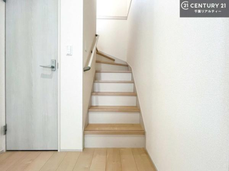 ���̑����� �K�i�͖��邭�萠������Ă��܂��B���q�l�₲�N�z�̕������S���Ă����p�����܂��ˁB