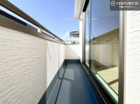 �o���R�j�[ �z������ǍD�ȃo���R�j�[�ł��I���ꂽ���ɂ͐�������n����J���I�Ȏ��Ԃ��y���߂܂��B