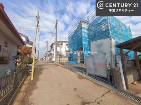 �O�ʓ��H�܂ތ��n�ʐ^ �O�ʓ��H��4���I�z����ǍD�ȗ��n�ł��B
�Ԍɓ��ꂪ���ȕ������S�ł��ˁB