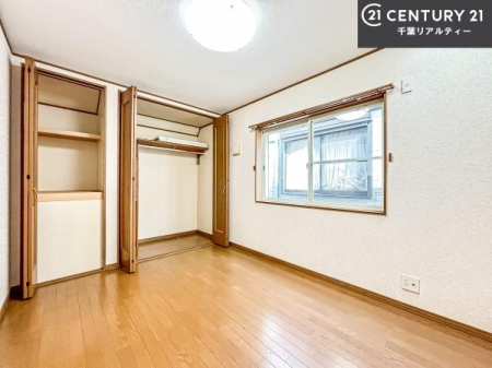 �q������ �V���v���Ƀf�U�C������Ă��邽�߁A�Ƌ��I�т܂���I
���C�ɓ���̉Ƌ��u���Ă��낰���Ԃ���邱�Ƃ��ł��܂��B