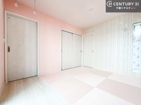 �a�� �a���ł͂��q�l���]��ł����������S�z�͂قƂ�ǂ���܂���B
�Ǝ��̍��ԂɃ}�}��p�p���Q�����Ŏg����x�e�X�y�[�X�Ƃ��Ă����p�I